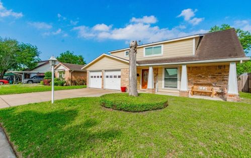 3445 Ash Ln, Deer Park, TX 77536-5047