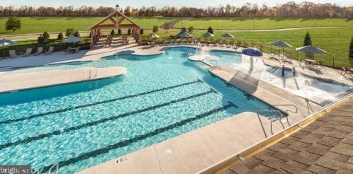 212 Hopewell Dr, Collegeville PA  19426-2852 exterior