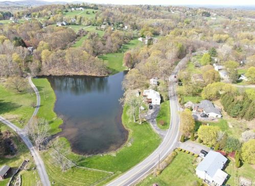 111 Western Ave, Marlborough NY  12542-5141 exterior