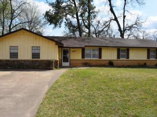 16913 86th East Ave, Bixby, OK 74008-6154