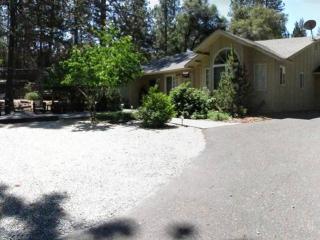13000 Mueller Dr, Groveland, CA 95321-9573