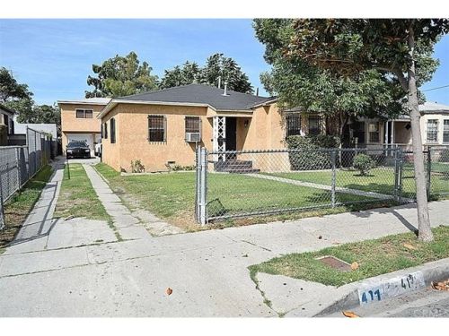 417 Poinsettia Ave, Compton CA  90221-2814 exterior
