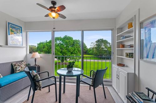 668 Broad Ave, Naples, FL