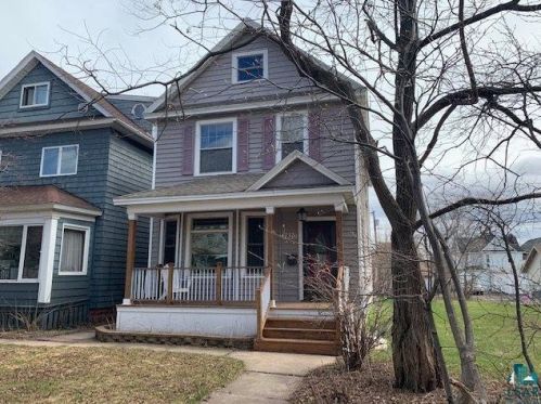2820 2nd St, Duluth, MN 55812-1921