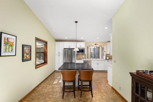 18950 Hummingbird Dr, Lake Wildwood, CA 95946-9634