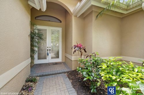 25047 Pinewater Cove Ln, Bonita Springs, FL 34134-1959