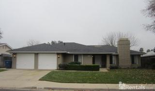 2144 San Jose Ave, Clovis CA  93611-3152 exterior