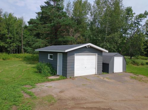 9433 Westgate Blvd, Duluth MN  55810-2147 exterior