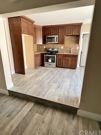 1713 San Vincente St, Compton CA  90221-2350 exterior