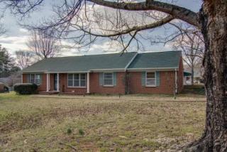 913 Azalea Dr, Columbia, TN 38401-4638