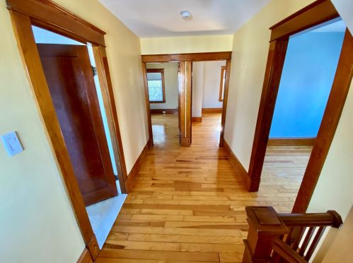 69 Hill St, Dover NH  03820-3139 exterior