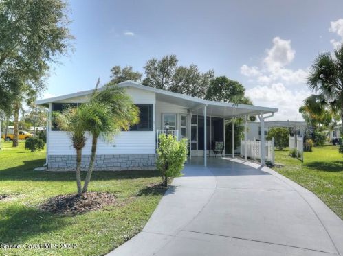 875 Hawthorn Cir, Sebastian, FL 32976-7396
