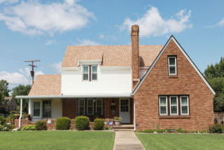 1648 Delaware Pl, Tulsa, OK 74110-2802