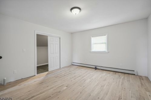 111 38 St, Irvington NJ 07111-1203 exterior