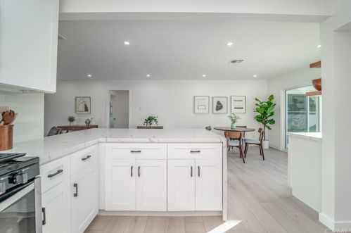 704 Lincoln Ave, Montebello CA  90640-3530 exterior