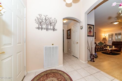 6320 Windstream Pl, Chandler, AZ 85249-8593