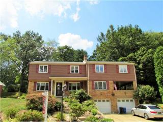 114 Thornwood Dr, Butler, PA 16001-3442