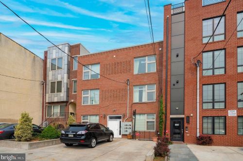 731 20th St, Philadelphia PA  19130-2003 exterior