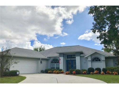 37 Black Willow St, Homosassa, FL 34446-4957