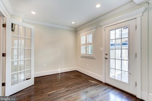 408 Emerson St, Washington DC 20011-6114 exterior