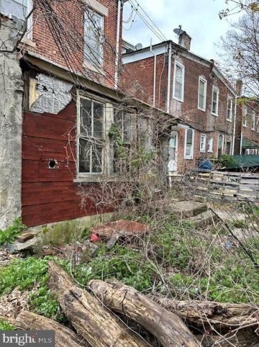 902 Chelten Ave, Philadelphia PA 19138-1714 exterior