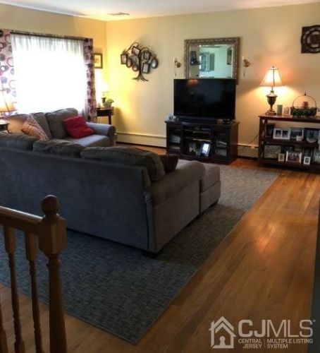 2012 Grant Ave, South Plainfield NJ  07080-2914 exterior