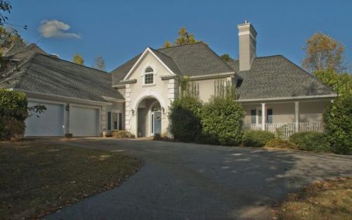 537 Licklog Rdg, Hayesville, NC 28904-4879