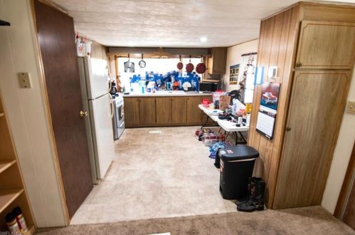 4743 Sandpiper Dr, Saint James City FL  33956-2810 exterior