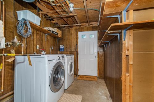 45 Ackerman St, Salem NH  03079-3401 exterior