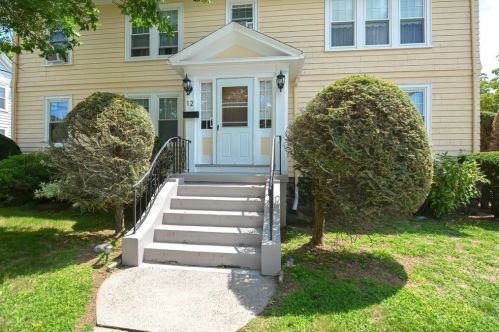 12 Lockeland Ave, Arlington, MA 02476-6319