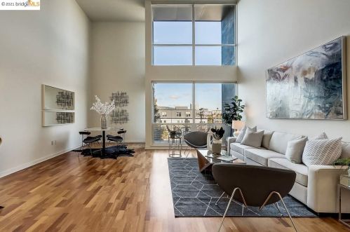 1007 41st St, Oakland CA 94608-3772 exterior