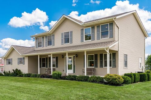 6947 Beaver Run Rd, Pataskala, OH 43062-8583