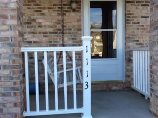 1113 Blinken St, Knoxville, TN 37932-2596