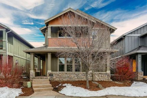 61394 Merriewood Ct, Bend, OR 97702-3095