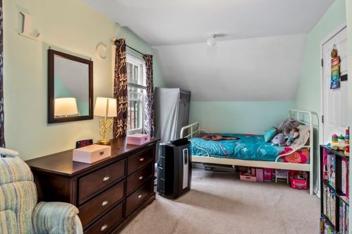 828 226th St, Bronx NY  10466-4419 exterior