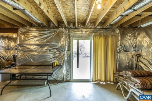 41 Robins Ct, Bybee VA  22963-2089 exterior