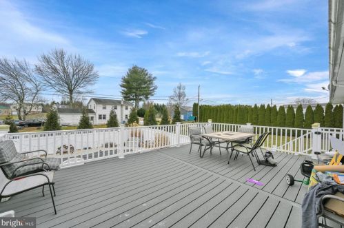 32 North Dr, Schuylkill Haven PA  17972-8955 exterior