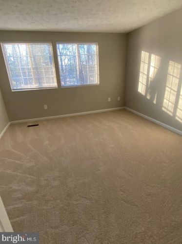 14763 Winding Loop, Woodbridge VA  22191-3448 exterior