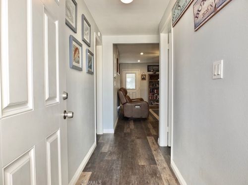 23608 Kinard Ave, Long Beach, CA 90745-5731