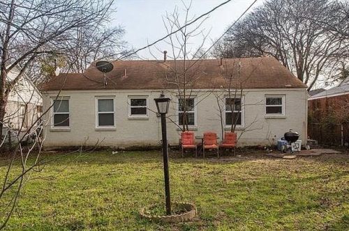 2800 Bewick St, Fort Worth, TX 76109-3031