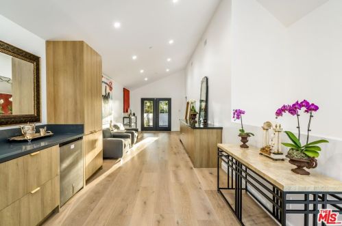 4552 Ethel Ave, North Hollywood CA  91605-4703 exterior