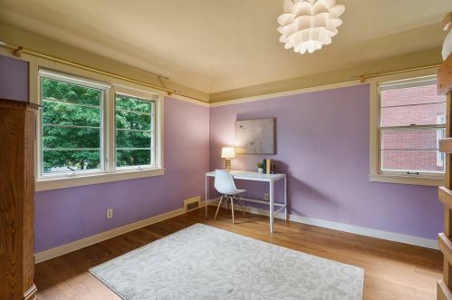 1003 Sylvan Ave, Milwaukee WI 53217-5355 exterior