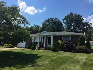 108 Winfield Cir, Greensburg, PA 15601-6754