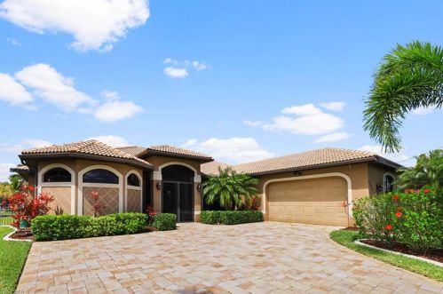 4306 19th Pl, Cape Coral, FL 33914-6247
