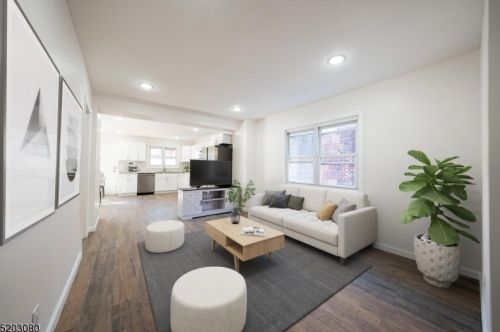 76 25th St, Bayonne NJ  07002-4937 exterior