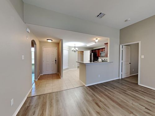 1414 Beacon Hill Dr, Midlothian TX  76065-5079 exterior
