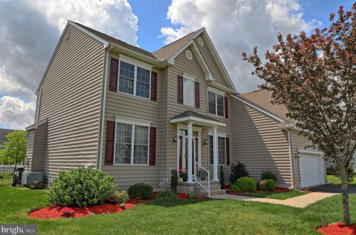 116 Green Ln, Slaughter Beach, DE 19963-3788