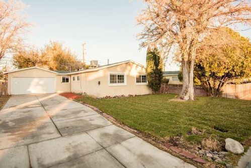 45545 Saigon Ave, Lancaster, CA 93534-1332