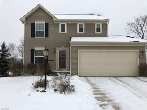 2666 Hollyhock Ln, Medina, OH 44256-6975