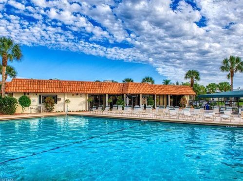4269 27th Ct, Naples FL  34116-0911 exterior